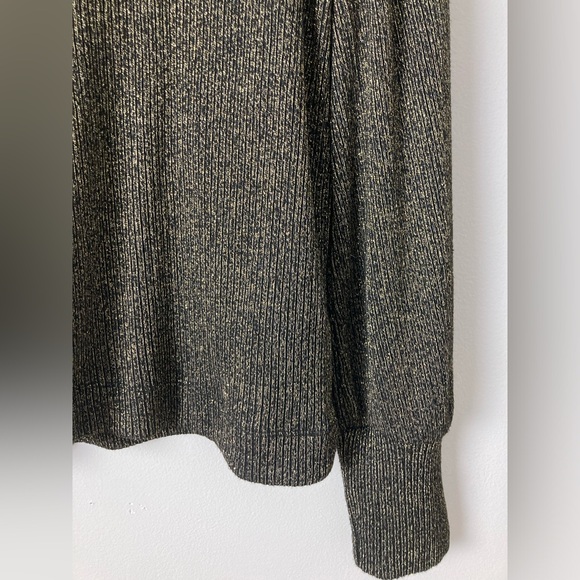 Women’s LOFT Black and Gold Sweater Size Large - Picture 9 of 10